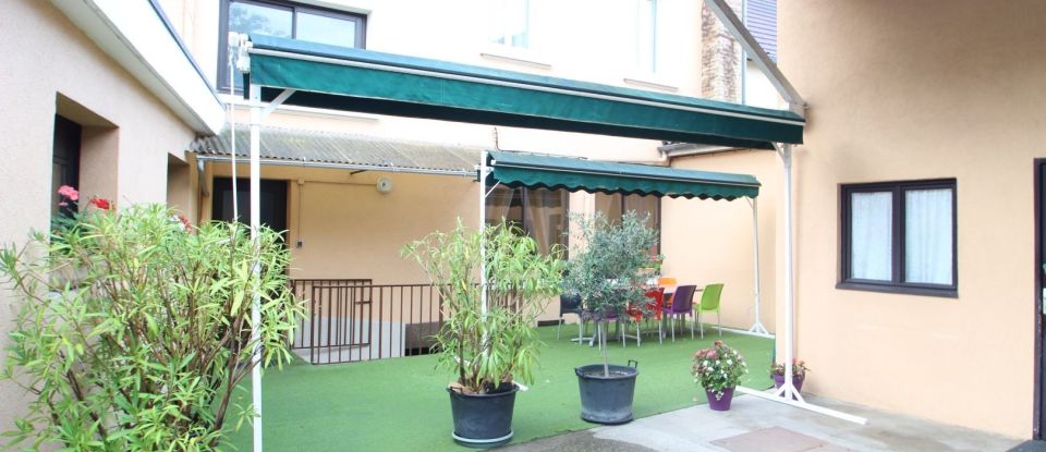Hôtel-restaurant de 695 m² à Paray-le-Monial (71600)