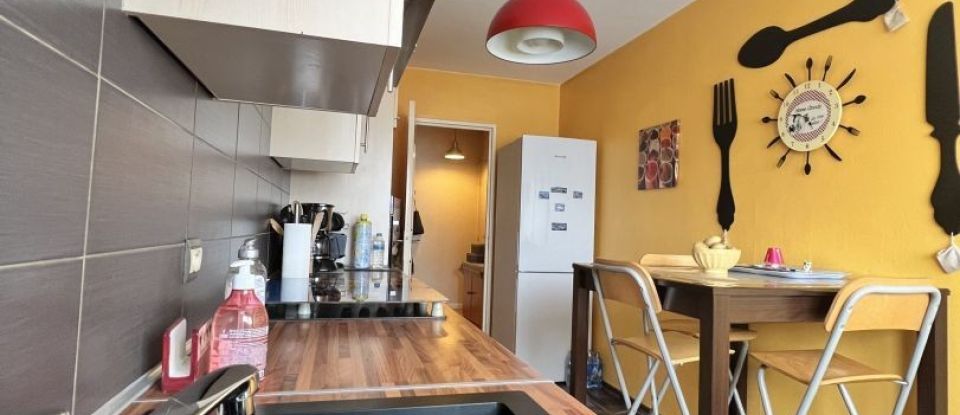 Apartment 2 rooms of 53 m² in Nantes (44200)