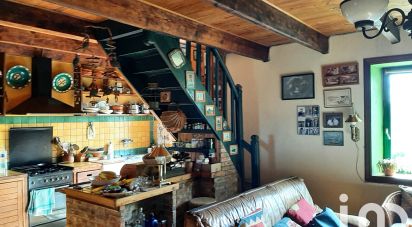 Country house 2 rooms of 52 m² in Saint-Goazec (29520)