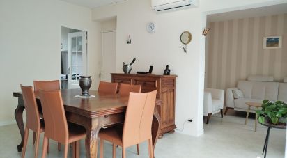 Apartment 3 rooms of 67 m² in Mourenx (64150)