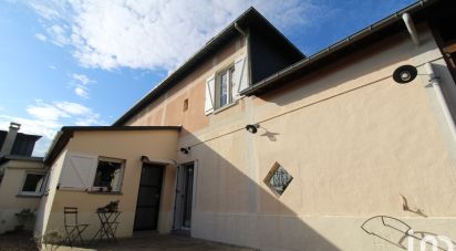 House 7 rooms of 219 m² in Cailly (76690)