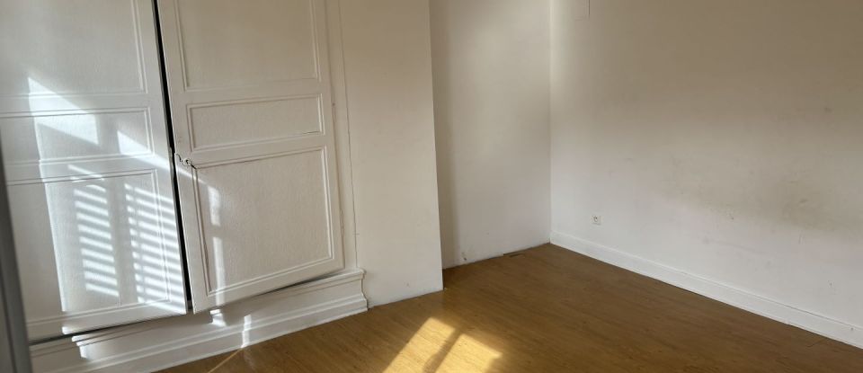 Building in Montmédy (55600) of 140 m²