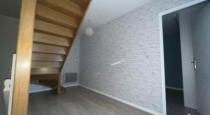 House 4 rooms of 90 m² in Picquigny (80310)
