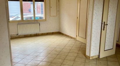 House 4 rooms of 88 m² in Somain (59490)