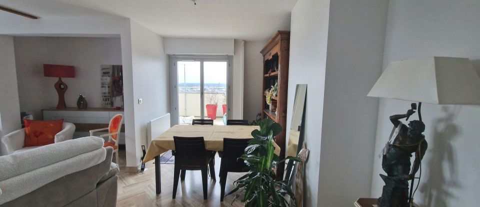 Appartement 4 pièces de 96 m² à Orléans (45000)