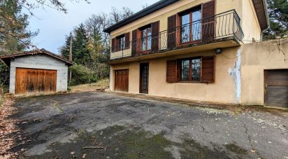 Maison 4 pièces de 101 m² à Saint-Barthélemy-de-Vals (26240)
