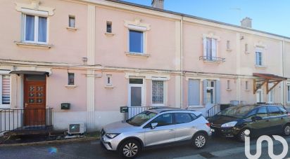Town house 4 rooms of 107 m² in Unieux (42240)