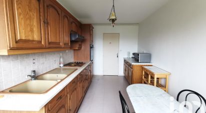 Appartement 3 pièces de 81 m² à Lille (59160)