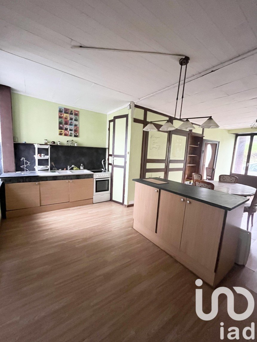 Maison traditionnelle 4 pièces de 103 m² à Nogent (52800)