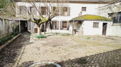 Mansion 7 rooms of 210 m² in Venizy (89210)