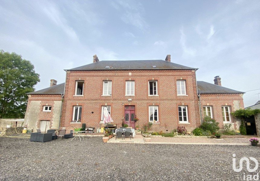 Maison 7 pièces de 160 m² à Gournay-en-Bray (76220)