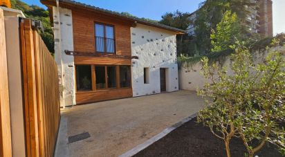 House 4 rooms of 98 m² in Gières (38610)