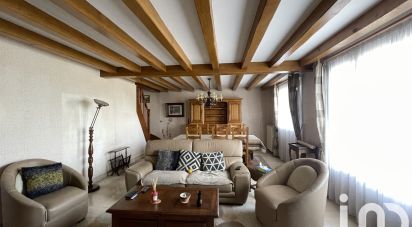 Traditional house 5 rooms of 126 m² in Buchelay (78200)