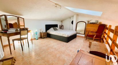 Appartement 4 pièces de 76 m² à La Londe-les-Maures (83250)