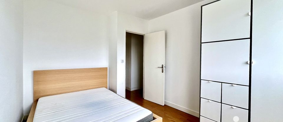 Apartment 6 rooms of 129 m² in Lorient (56100)