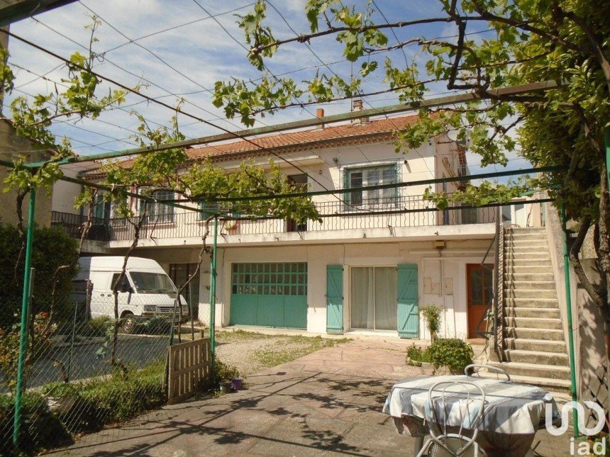 Vente Maison 190m² 9 Pièces à Camaret-sur-Aigues (84850) - Iad France
