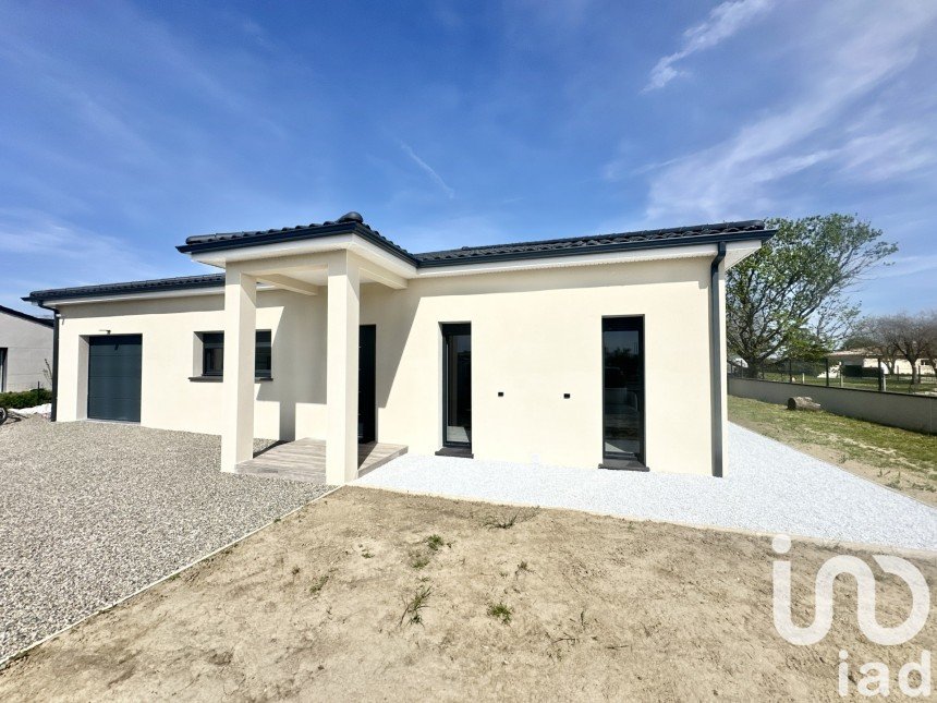 Maison 4 pièces de 140 m² à Castelsarrasin (82100)