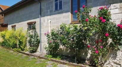 House 8 rooms of 176 m² in Châlons-en-Champagne (51000)
