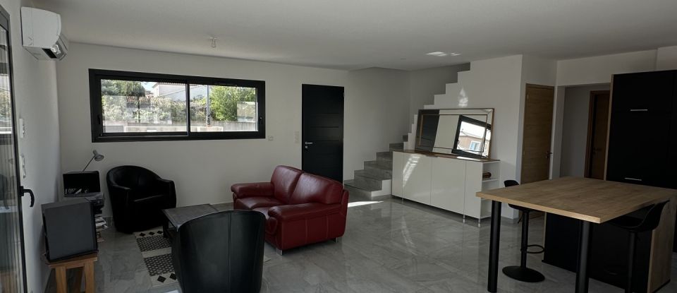 Maison 4 pièces de 104 m² à Sauvian (34410)