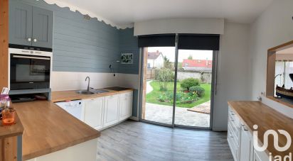 Architect house 6 rooms of 147 m² in Montereau-Fault-Yonne (77130)