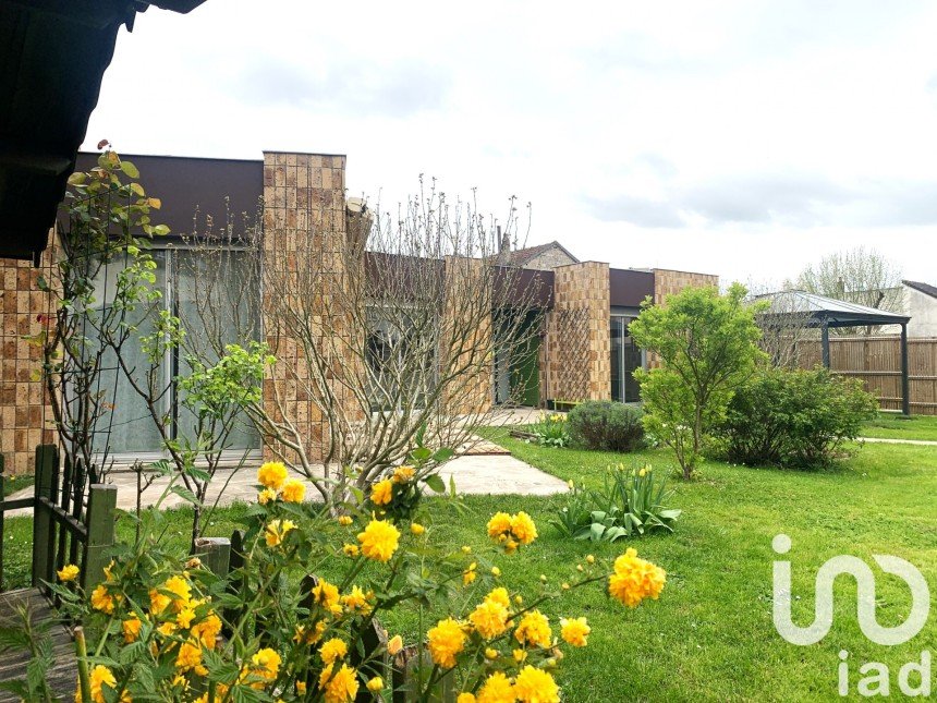 Maison d’architecte 6 pièces de 147 m² à Montereau-Fault-Yonne (77130)