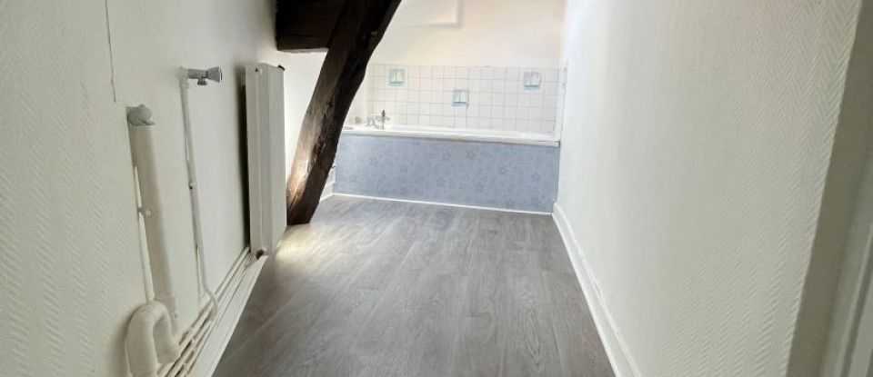 Apartment 2 rooms of 50 m² in Elbeuf (76500)