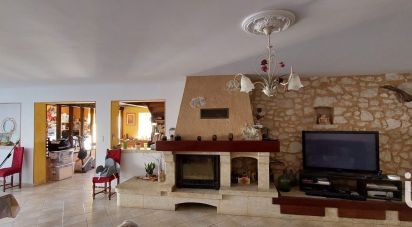 Country house 9 rooms of 260 m² in Beaumont (32100)