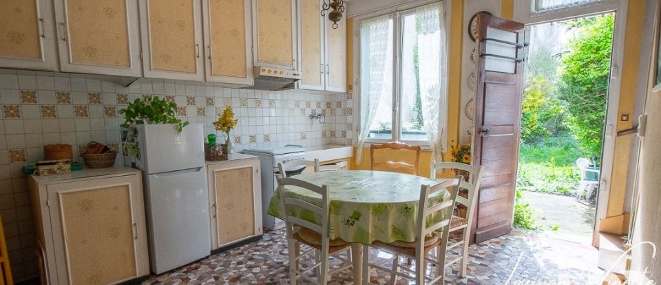 Traditional house 4 rooms of 60 m² in Noisy-le-Sec (93130)