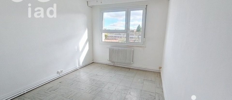 Apartment 3 rooms of 59 m² in Douai (59500)