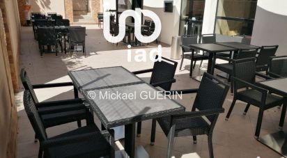 Restaurant of 167 m² in Les Ulis (91940)