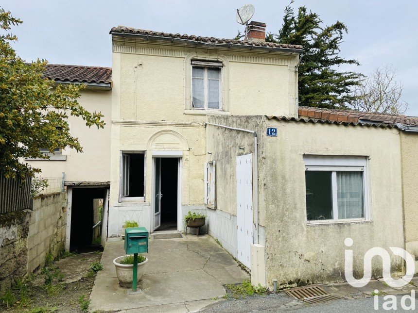 Vente Maison 80m² 4 Pièces à Cléré-sur-Layon (49560) - Iad France