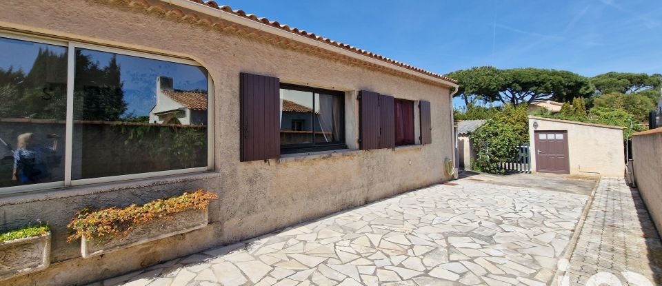 Traditional house 4 rooms of 130 m² in Six-Fours-les-Plages (83140)