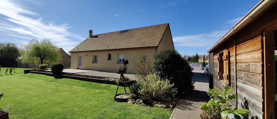 Traditional house 5 rooms of 100 m² in Saint-Julien-le-Faucon (14140)