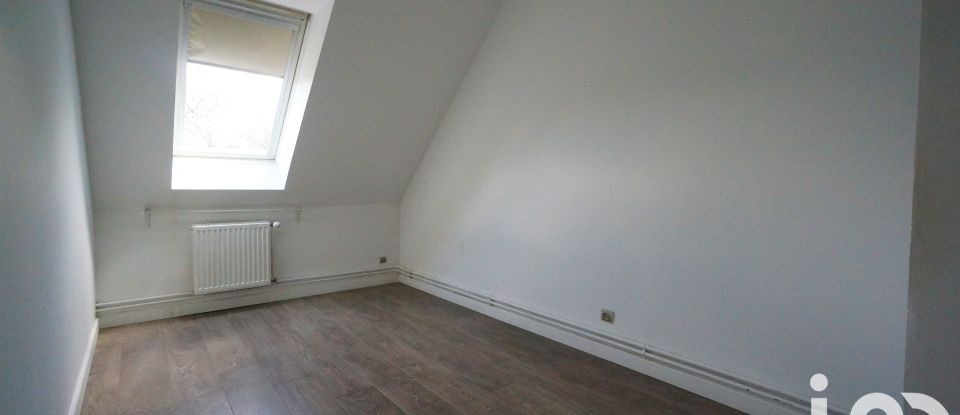 House 5 rooms of 102 m² in Annœullin (59112)