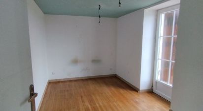 House 6 rooms of 187 m² in Vernon (86340)