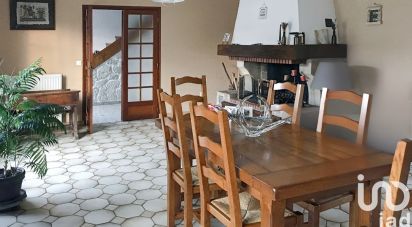 Traditional house 7 rooms of 129 m² in Chevry-Cossigny (77173)