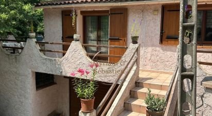 Traditional house 6 rooms of 129 m² in Mimet (13105)