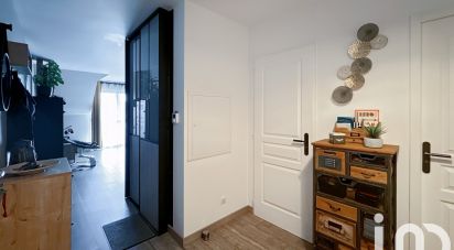 Appartement 3 pièces de 60 m² à Guignes (77390)