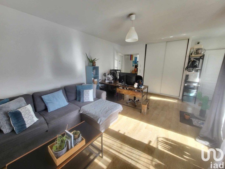Appartement 2 pièces de 46 m² à Tourcoing (59200)