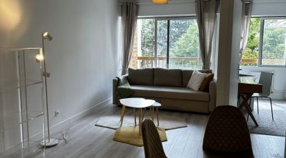 Appartement 3 pièces de 71 m² à Paris (75011)