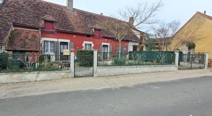 House 5 rooms of 74 m² in Thollet (86290)