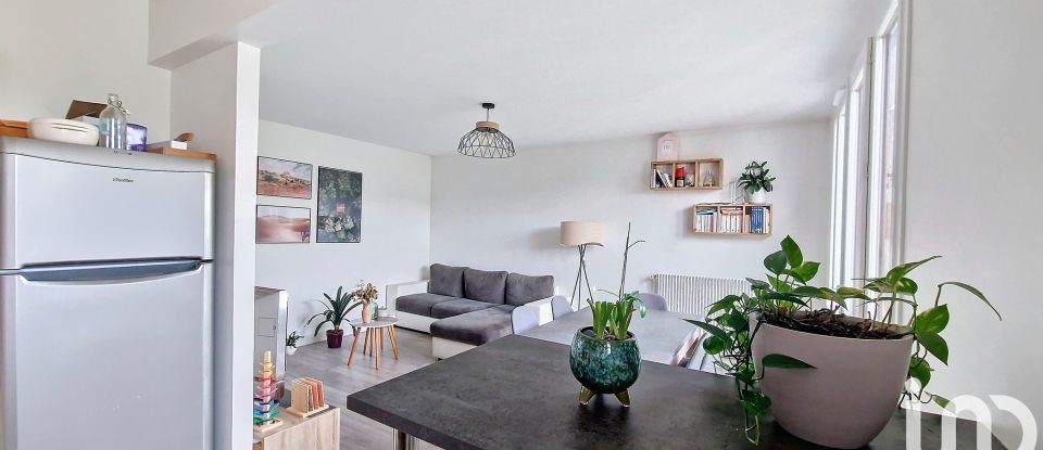 Appartement 3 pièces de 63 m² à L'Haÿ-les-Roses (94240)