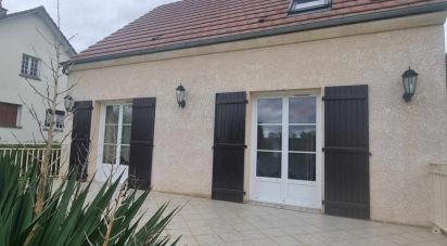 House 5 rooms of 98 m² in Monchy-Saint-Éloi (60290)