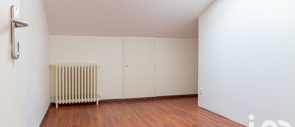 Maison 10 pièces de 264 m² à Montauban (82000)
