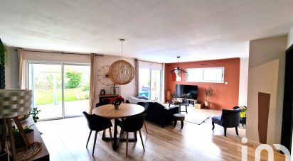 Maison 7 pièces de 115 m² à La Chapelle-Hermier (85220)