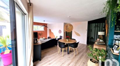 Maison 7 pièces de 115 m² à La Chapelle-Hermier (85220)