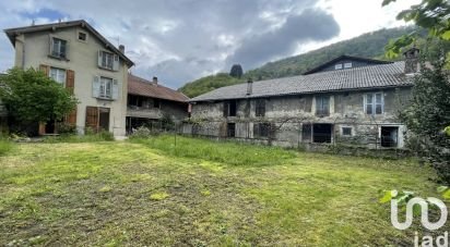 Maison de village 10 pièces de 265 m² à Villard-Bonnot (38190)
