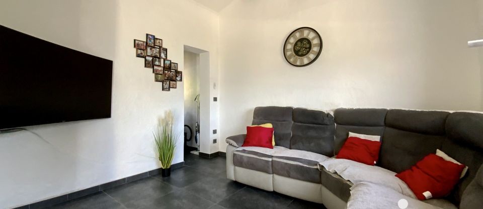 Maison traditionnelle 4 pièces de 95 m² à Colomars (06670)