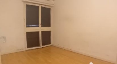 Apartment 5 rooms of 87 m² in Grigny (91350)