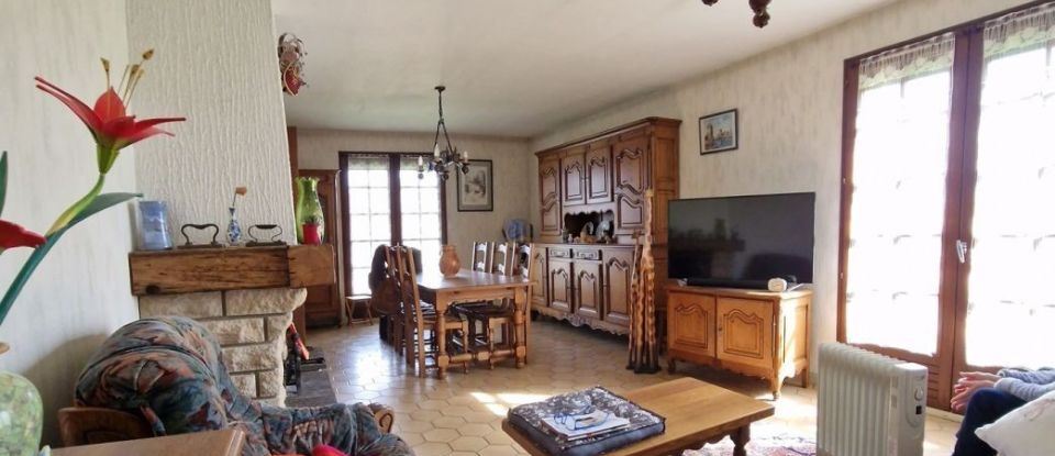 House 5 rooms of 90 m² in Mont-lès-Neufchâteau (88300)